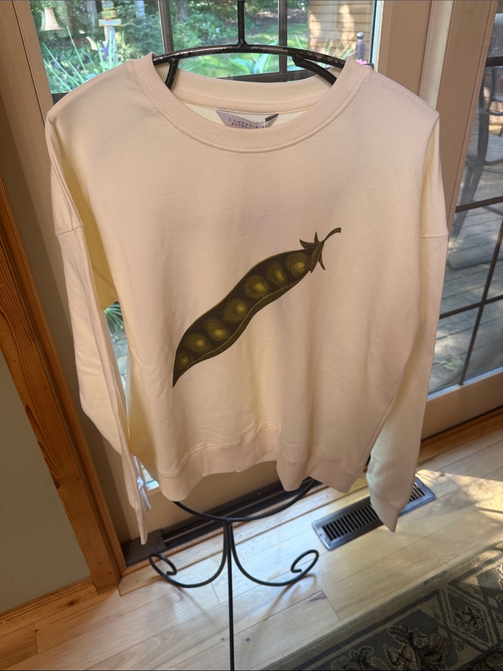 Compania Fantastica Cream Graphic “Sweet Pea” Pod Sz L Sweatshirt